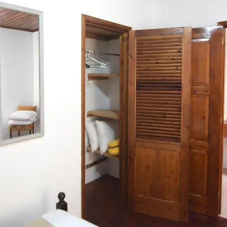 Sunset Greenhouse 別荘