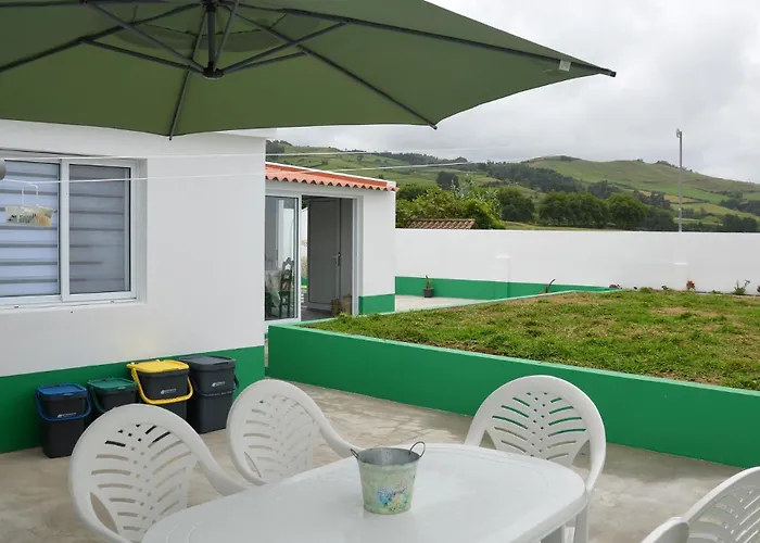 Sunset Greenhouse * Achada