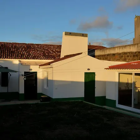 Sunset Greenhouse Achada