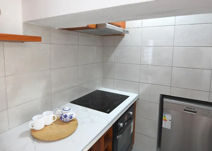 Sunset Greenhouse Achada